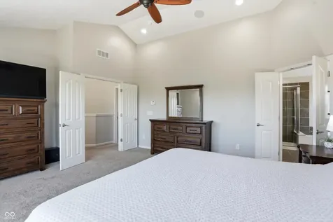 12584 Elgin Court Fishers IN 46037