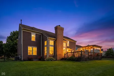 12584 Elgin Court Fishers IN 46037
