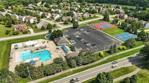 12584 Elgin Court Fishers IN 46037