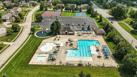 12584 Elgin Court Fishers IN 46037