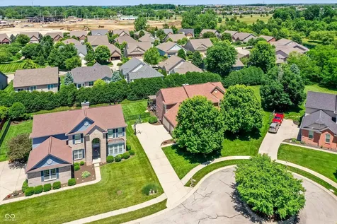 12584 Elgin Court Fishers IN 46037