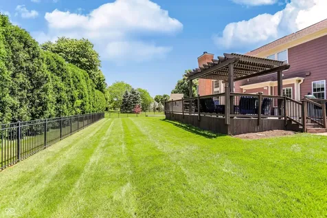 12584 Elgin Court Fishers IN 46037