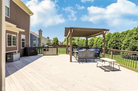 12584 Elgin Court Fishers IN 46037