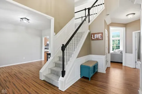 12584 Elgin Court Fishers IN 46037