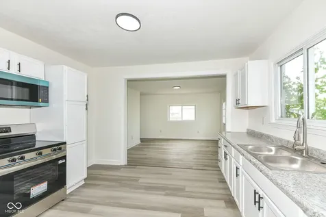 402 W Monroe Street Alexandria IN 46001