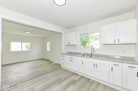 402 W Monroe Street Alexandria IN 46001