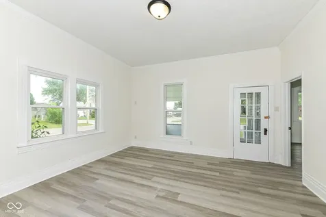 402 W Monroe Street Alexandria IN 46001