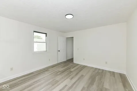402 W Monroe Street Alexandria IN 46001