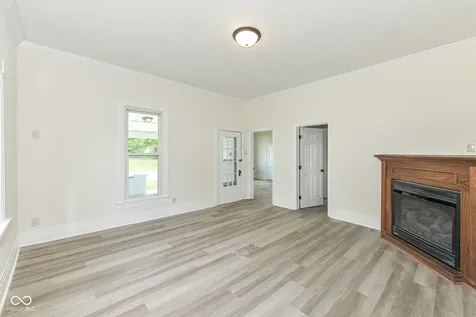 402 W Monroe Street Alexandria IN 46001