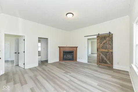 402 W Monroe Street Alexandria IN 46001