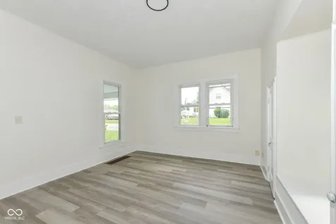 402 W Monroe Street Alexandria IN 46001