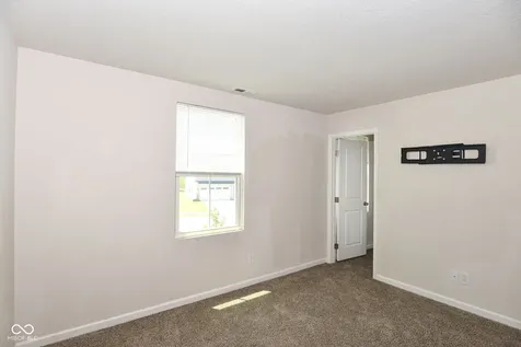 1392 Cascades Drive Greenfield IN 46140