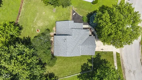 8536 Friendship Lane Indianapolis IN 46217