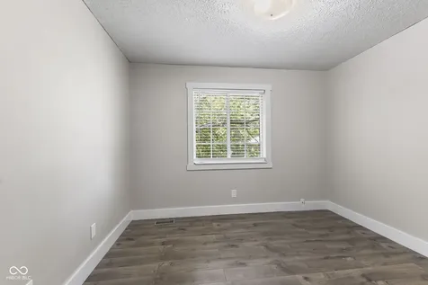 8536 Friendship Lane Indianapolis IN 46217