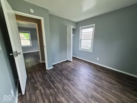 5329 E 34th Street Indianapolis IN 46218
