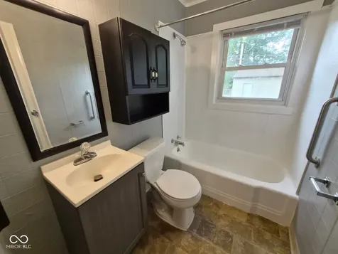 5329 E 34th Street Indianapolis IN 46218
