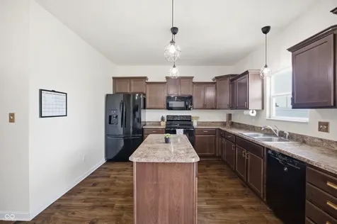 11755 Zander Drive Indianapolis IN 46235