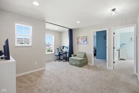 11755 Zander Drive Indianapolis IN 46235