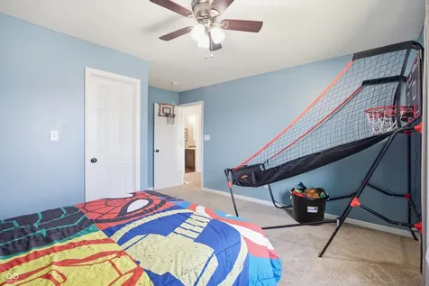 11755 Zander Drive Indianapolis IN 46235