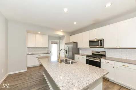 2606 Plano Drive Whitestown IN 46075