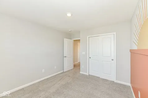 2606 Plano Drive Whitestown IN 46075
