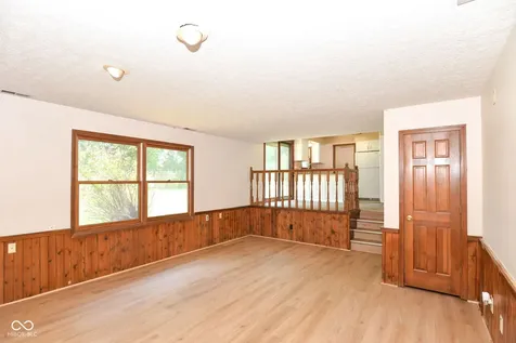 8129 Burn Court Indianapolis IN 46217
