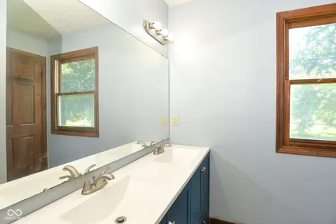 8129 Burn Court Indianapolis IN 46217