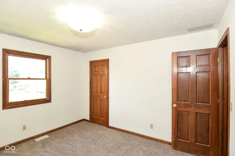 8129 Burn Court Indianapolis IN 46217
