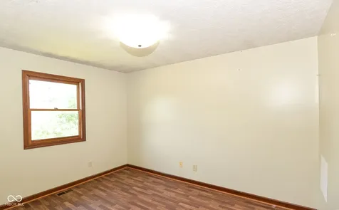 8129 Burn Court Indianapolis IN 46217