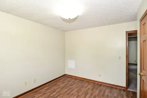 8129 Burn Court Indianapolis IN 46217