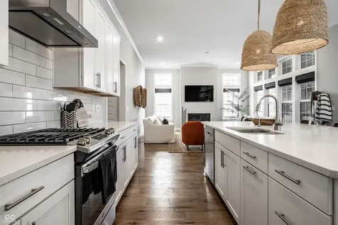 1514 Mairn Avenue Carmel IN 46032