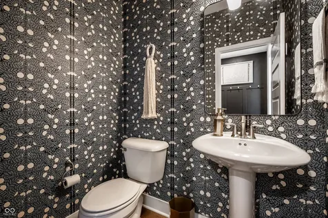 1514 Mairn Avenue Carmel IN 46032