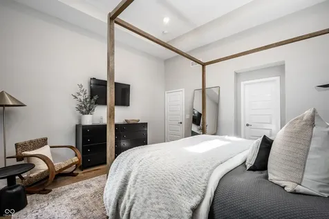 1514 Mairn Avenue Carmel IN 46032