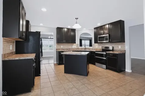 8715 Blue Marlin Drive Indianapolis IN 46239