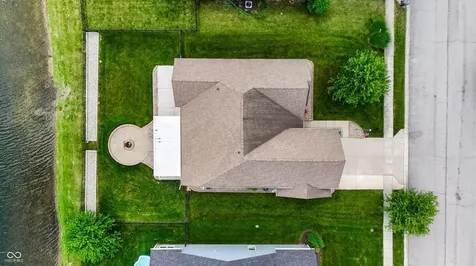 8715 Blue Marlin Drive Indianapolis IN 46239