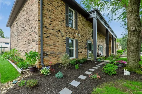 4212 Dahlia Indianapolis IN 46220