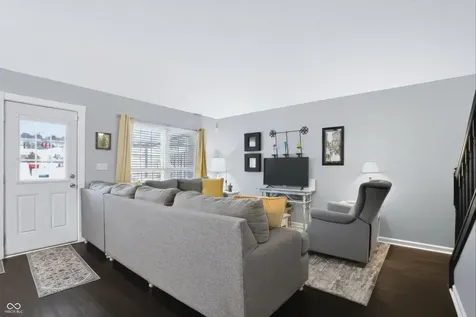 4212 Dahlia Indianapolis IN 46220