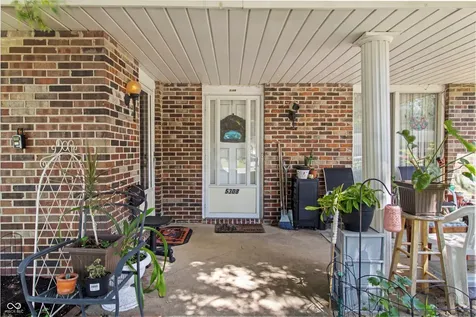 5308 5310 Hemlock Muncie IN 47306