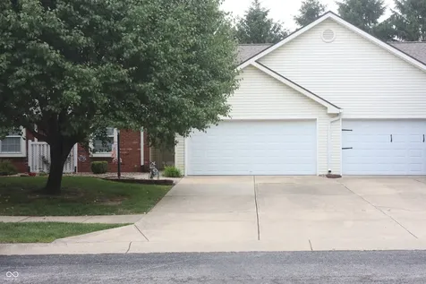 3910 Gray Pond Court Indianapolis IN 46237
