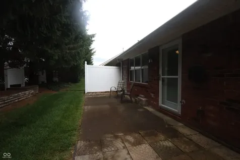 3910 Gray Pond Court Indianapolis IN 46237