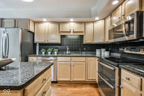 8650 Jaffa Court West Drive Indianapolis IN 46260