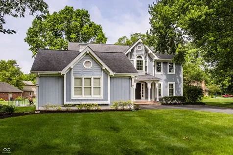30 Cedar Mill Court Zionsville IN 46077