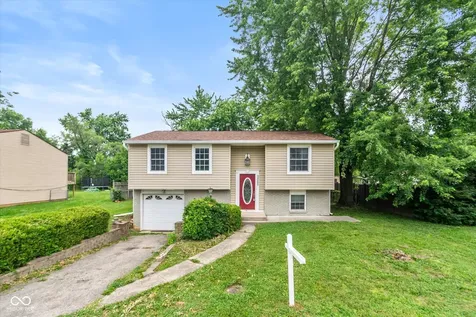 9008 Panorama Court Indianapolis IN 46234