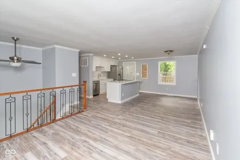9008 Panorama Court Indianapolis IN 46234
