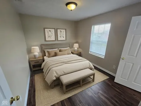 8005 Harshaw Drive Indianapolis IN 46239