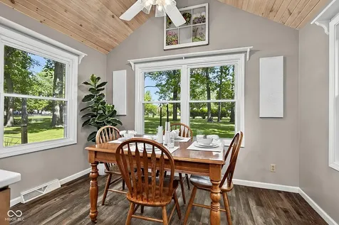 1336 S Heron Drive E New Palestine IN 46163
