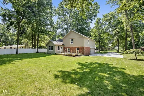 1336 S Heron Drive E New Palestine IN 46163