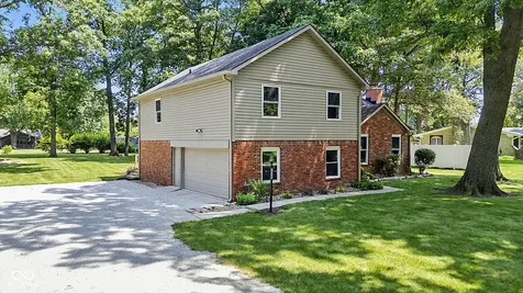 1336 S Heron Drive E New Palestine IN 46163