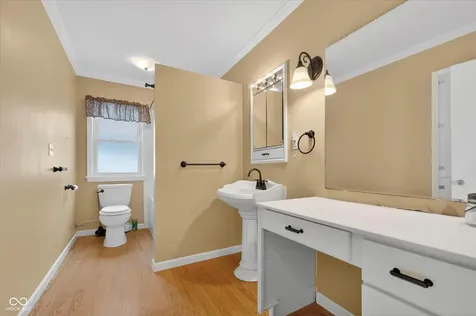 1112 W Wabash Avenue Crawfordsville IN 47933