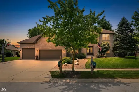 17275 Blue Moon Drive Noblesville IN 46060